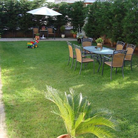 יואנינה Garden Villa מראה חיצוני תמונה