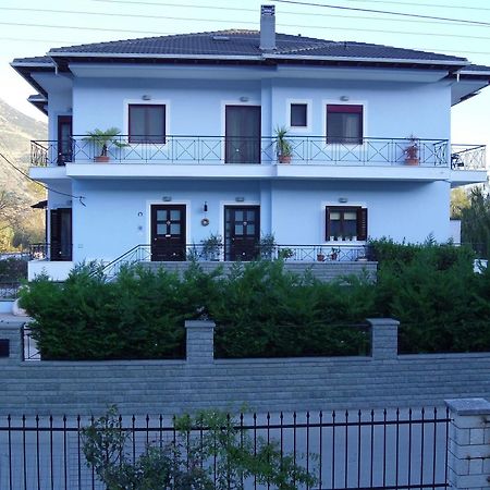 יואנינה Garden Villa מראה חיצוני תמונה